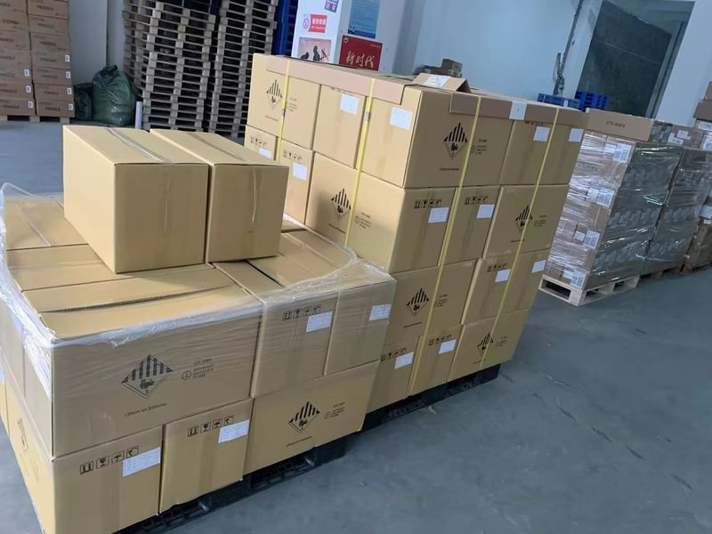 SHENZHEN KLESMAN TECHNOLOGY CO LTD üreticinin üretim hattı